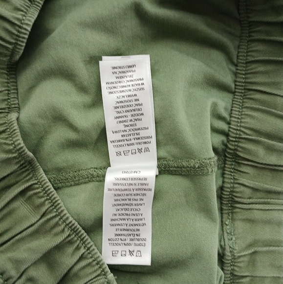 C&C California 100% Lyocell Skort. Size L - Picture 7 of 7